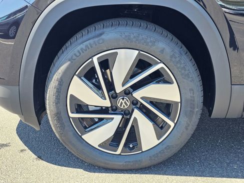 New 2026 Volkswagen Atlas SEL AWD/4WD image 8