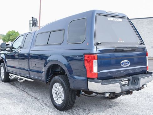 Used 2018 Ford F250 XLT w/ Camper Package RWD image 11