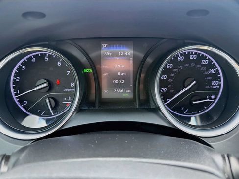 Used 2020 Toyota Camry SE w/ Convenience Package FWD image 37