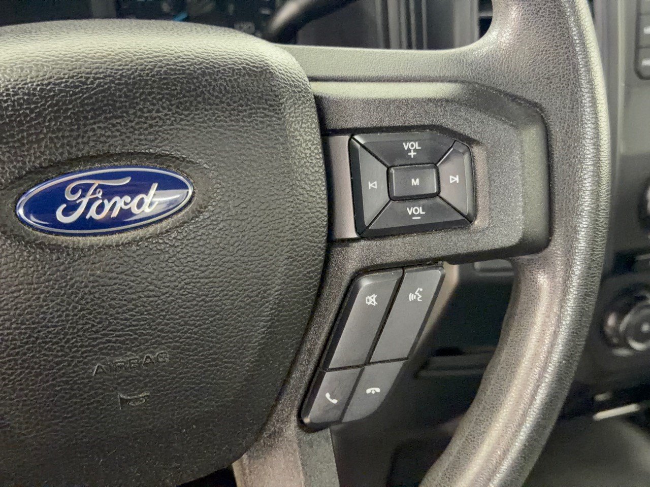 Used 2017 Ford F150 XL w/ Equipment Group 101A Mid RWD image 19