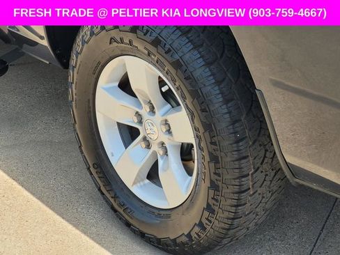 Used 2021 RAM 1500 Classic SLT RWD image 7
