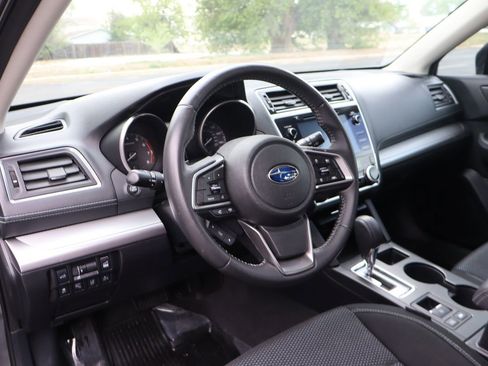 Used 2019 Subaru Outback 2.5i Premium AWD/4WD image 15