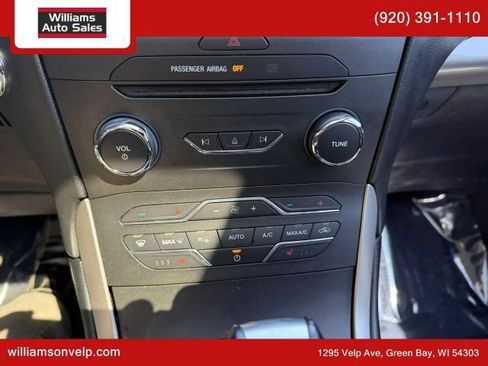 Used 2017 Ford Edge SEL w/ Equipment Group 201A AWD/4WD image 21
