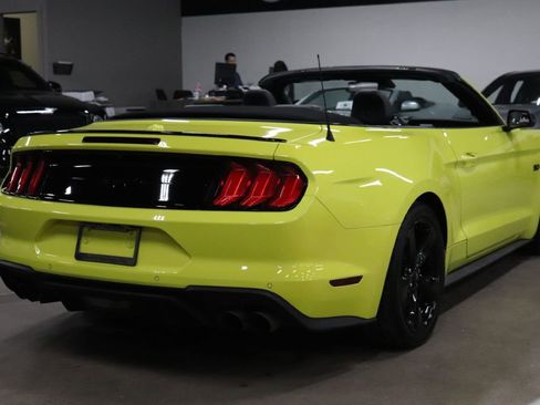 Used 2021 Ford Mustang GT Premium w/ Carbon Sport Interior Package image 10