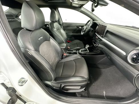 Used 2022 Kia Forte GT-Line w/ GT-Line Premium Package FWD image 30