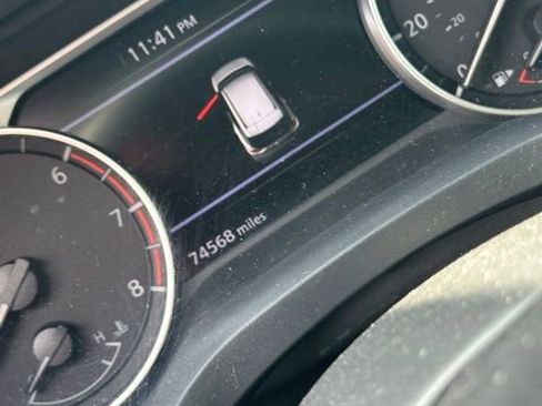 Used 2023 Nissan Rogue S image 14