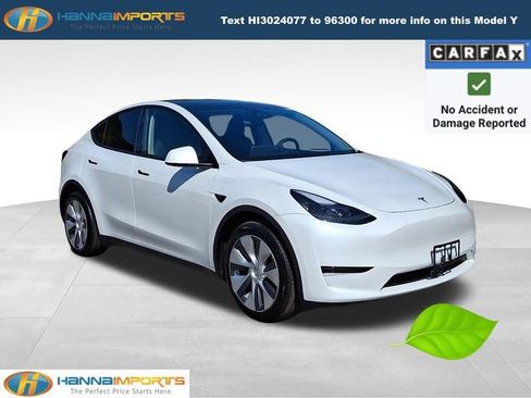 Used 2024 Tesla Model Y Long Range AWD/4WD image 1