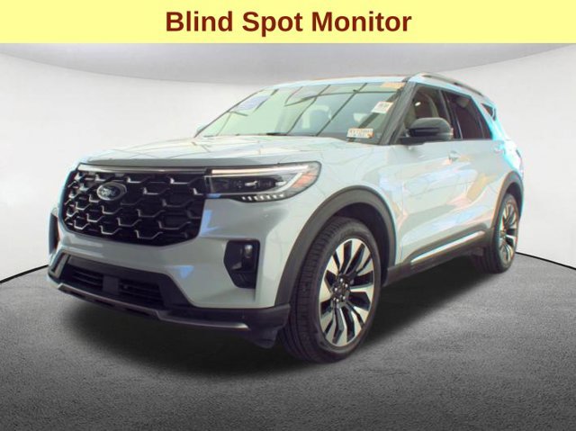 Used 2026 Ford Explorer Platinum w/ LUX Leather Package AWD/4WD image 5