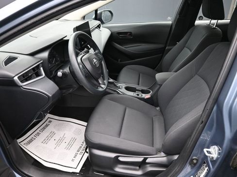 Used 2023 Toyota Corolla LE image 11