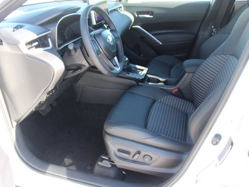 Certified 2026 Toyota Corolla Cross AWD Hybrid w/ Convenience Package image 11