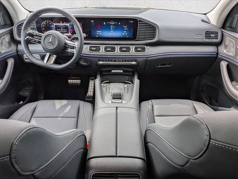 New 2026 Mercedes-Benz GLS 450 4MATIC image 15