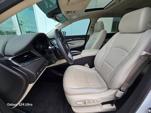 Used 2023 Buick Enclave Premium w/ Experience Buick Package image 10