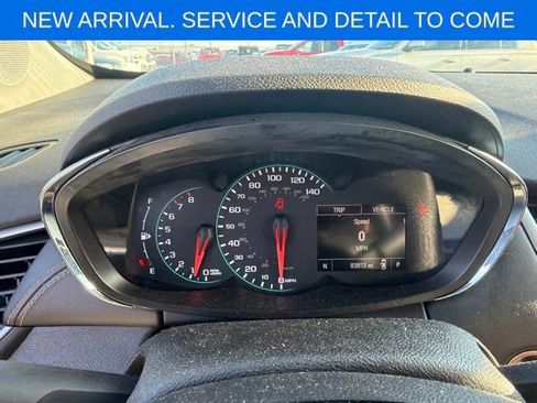 Used 2018 Chevrolet Trax LT w/ Driver Confidence Package FWD image 11