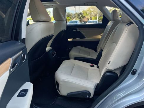 Certified 2022 Lexus RX 350L FWD w/ Premium Package image 20