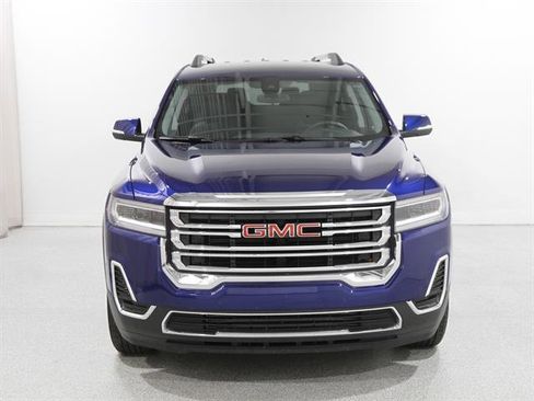 Used 2023 GMC Acadia SLE w/ Driver Convenience Package image 2