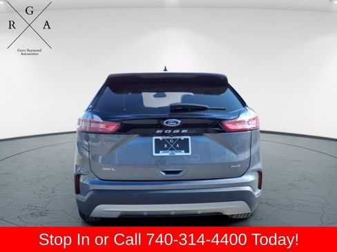 Used 2023 Ford Edge SEL w/ Convenience Package AWD/4WD image 4
