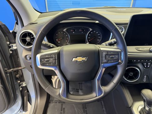 Used 2024 Chevrolet Blazer LT w/ Driver Confidence Package FWD image 15