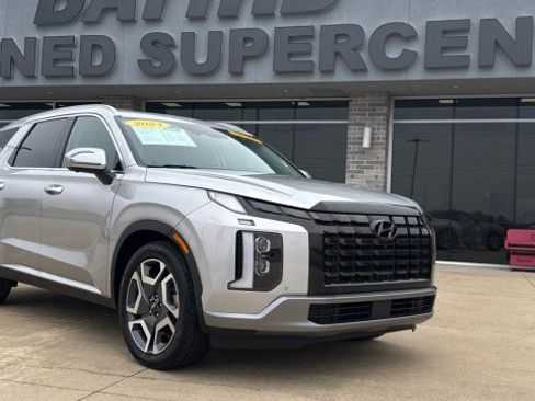 Used 2024 Hyundai Palisade Limited image 26