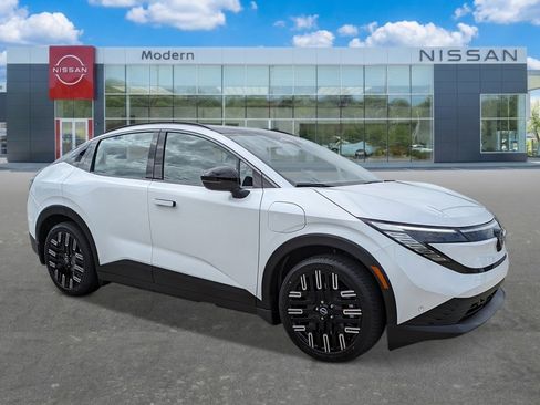 New 2026 Nissan Leaf Platinum+ w/ Cargo Package (Platinum+) FWD image 7