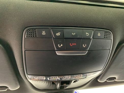 Used 2018 Mercedes-Benz C 300 Sedan image 28