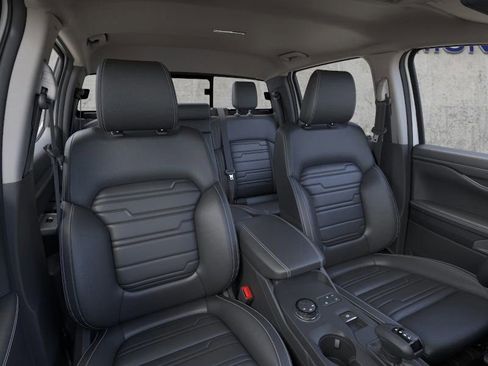 New 2025 Ford Ranger Lariat w/ Chrome Accent Package image 11