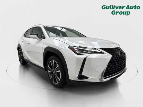Used 2020 Lexus UX 250h w/ Accessory Package 2 AWD/4WD image 13