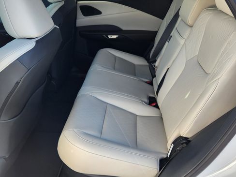 New 2026 Lexus RX 350 Premium Plus image 17