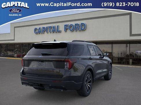 New 2026 Ford Explorer ST-Line RWD image 8