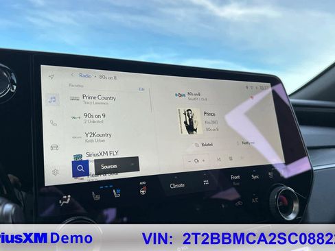 Certified 2025 Lexus RX 350h w/ Convenience Package image 34