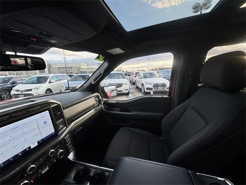 Certified 2022 Ford F150 XLT w/ Equipment Group 302A High image 29