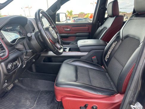 Used 2019 RAM 1500 Rebel AWD/4WD image 10