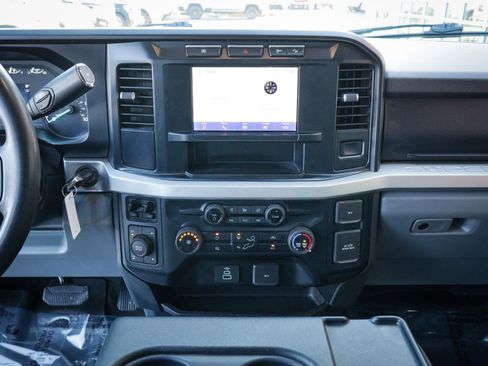 Used 2024 Ford F250 XLT w/ FX4 Off-Road Package image 18