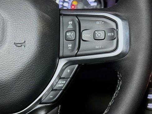 New 2026 RAM 1500 4x4 Crew Cab image 29