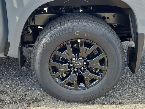 New 2026 Nissan Frontier SV w/ Tow Package image 4