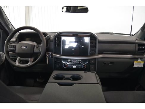 New 2025 Ford F150 XLT w/ Equipment Group 301A Standard image 30