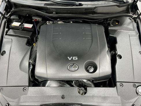 Used 2013 Lexus IS 250 AWD w/ Premium Pkg image 28
