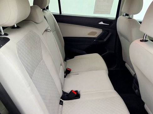 Used 2018 Volkswagen Tiguan S FWD image 23