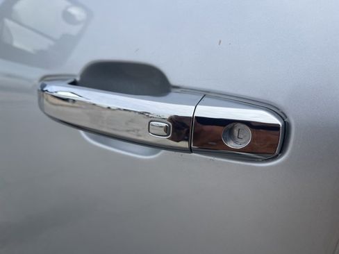 Used 2022 Chevrolet Silverado 2500 LTZ w/ Snow Plow Prep/Camper Package image 13