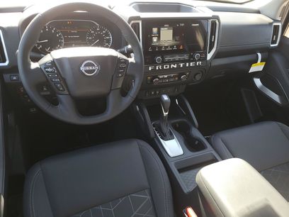 New 2026 Nissan Frontier SV w/ SV Convenience Package