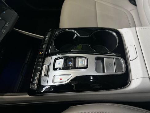Used 2023 Hyundai Tucson Limited image 14