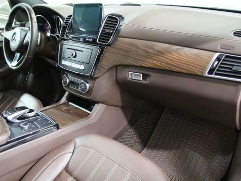 Certified 2019 Mercedes-Benz GLS 450 4MATIC image 20