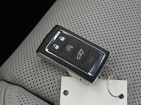 New 2026 Jeep Grand Wagoneer L Summit AWD/4WD image 37