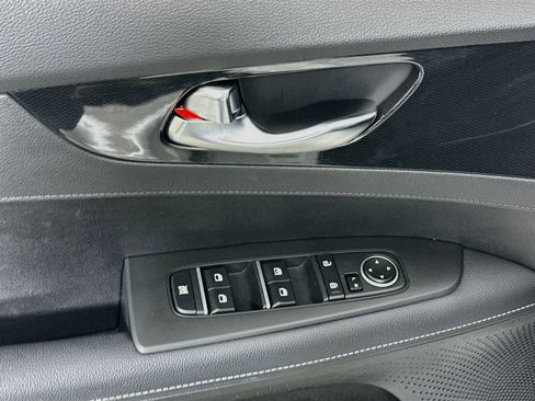 Used 2022 Kia Forte GT-Line FWD image 15