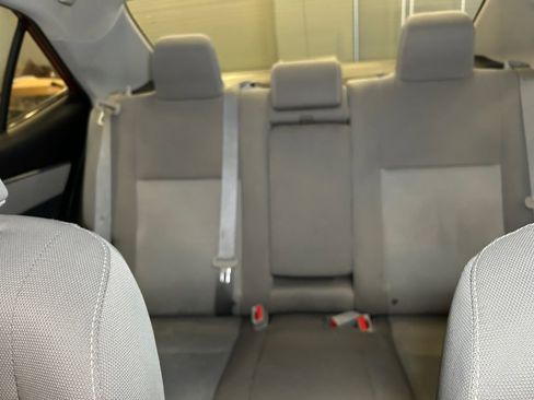 Used 2016 Toyota Corolla LE image 21