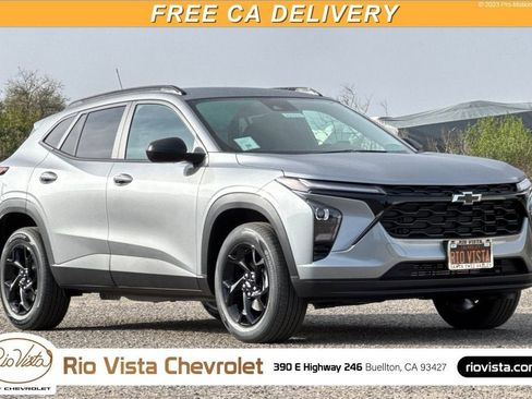 New 2026 Chevrolet Trax LT w/ Midnight Edition image 1