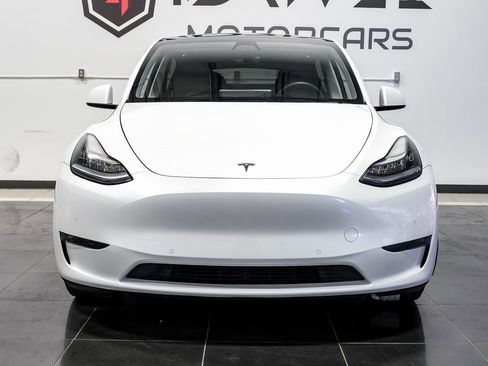 Used 2021 Tesla Model Y Long Range image 7