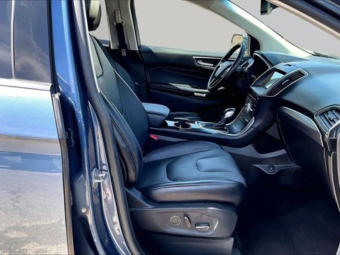 Used 2018 Ford Edge Titanium AWD/4WD image 8