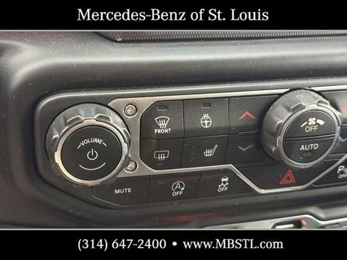 Used 2021 Jeep Wrangler Unlimited Rubicon AWD/4WD image 22