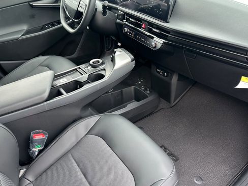 New 2025 Kia EV6 Light image 17