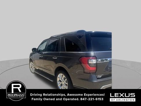 Used 2018 Ford Expedition Limited w/ Equipment Group 302A AWD/4WD image 9